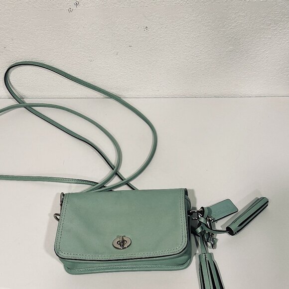 Coach Crossbody Legacy Penny Leather Purse Mint Green 8"x5"x2" Tassels Key Chai